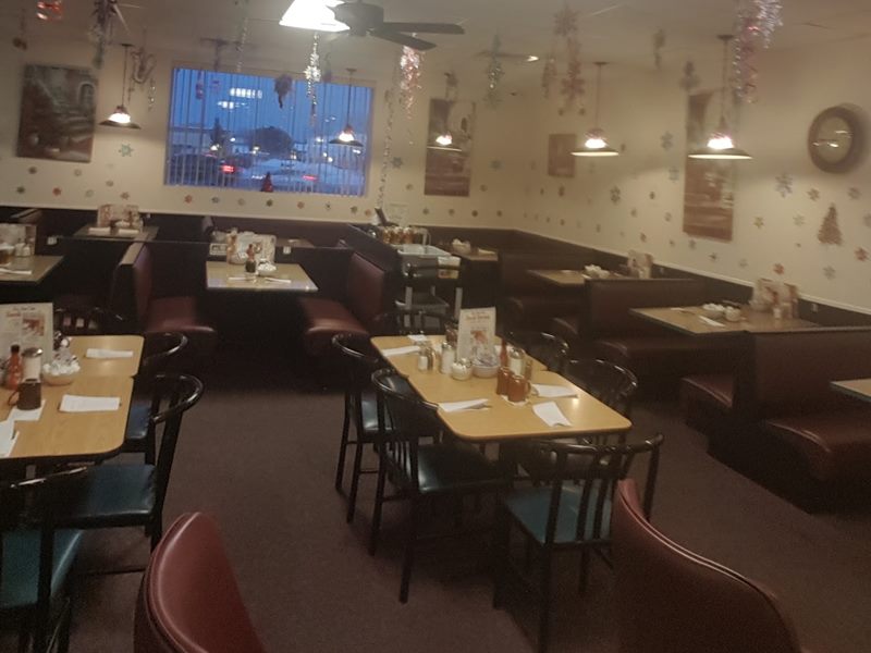 Liz's Ham Cafe interior